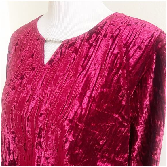 Alfred Dunner Crushed Velvet Long Sleeve Tunic Beaded Neckline Size XL Holiday - Picture 10 of 10